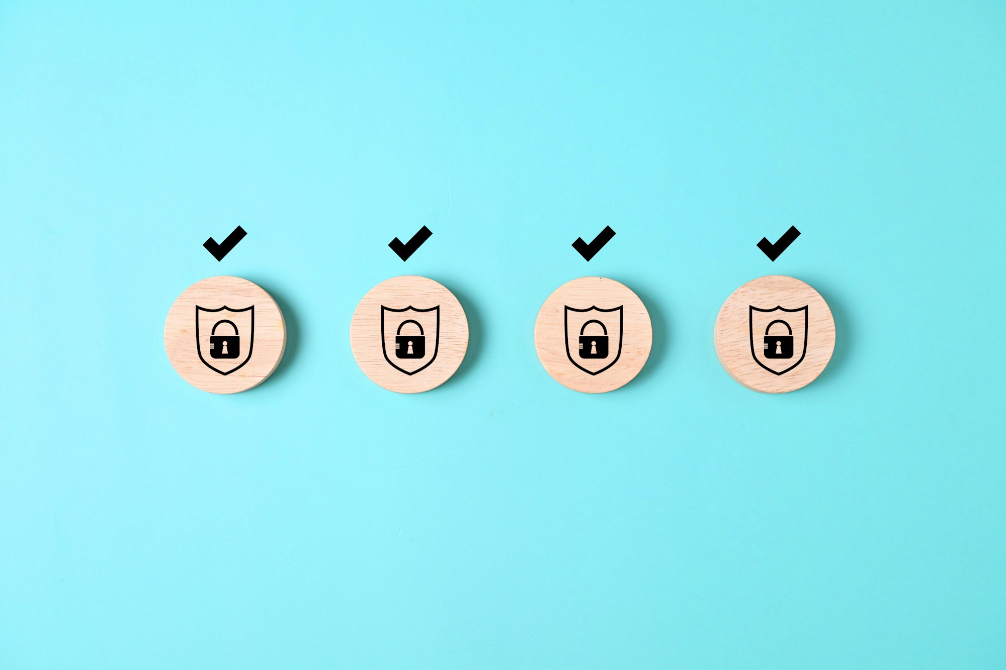 Autentificare și parolă, Securitate cibernetică, Protecție a datelor și acces securizat la internet, Persoane care folosesc parola OTP unică pe smartphone, Mesaje de plată securizate, Autentificare Verificare securizată OTP
