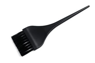 Perie de vopsea de păr cu peri de nailon negru izolată pe alb